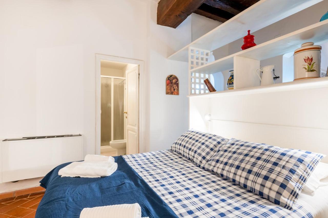 Magnoli & Ponte Vecchio Apartment ฟลอเรนซ์ ภายนอก รูปภาพ
