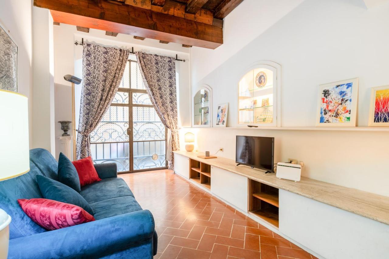 Magnoli & Ponte Vecchio Apartment ฟลอเรนซ์ ภายนอก รูปภาพ