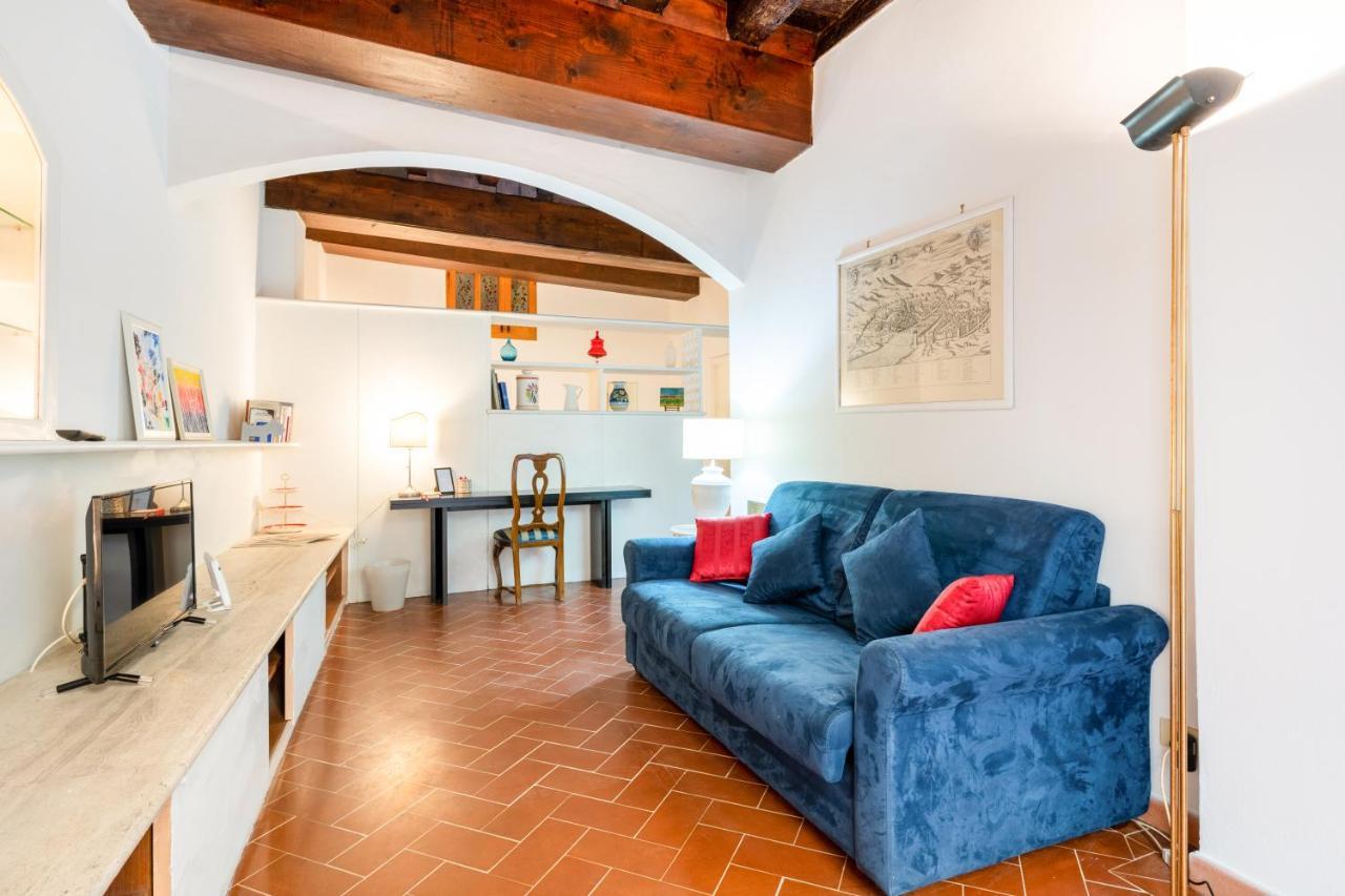 Magnoli & Ponte Vecchio Apartment ฟลอเรนซ์ ภายนอก รูปภาพ